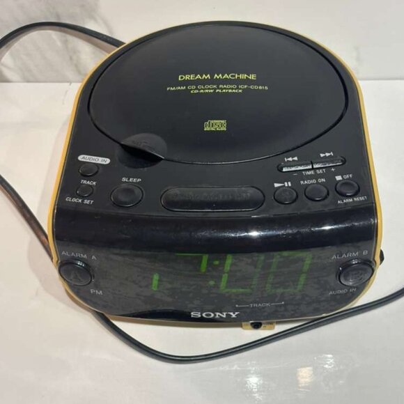 Sony Dream Machine ICF CD815 FM AM CD Clock Radio Black Size 9"x7"x4" - Picture 1 of 9